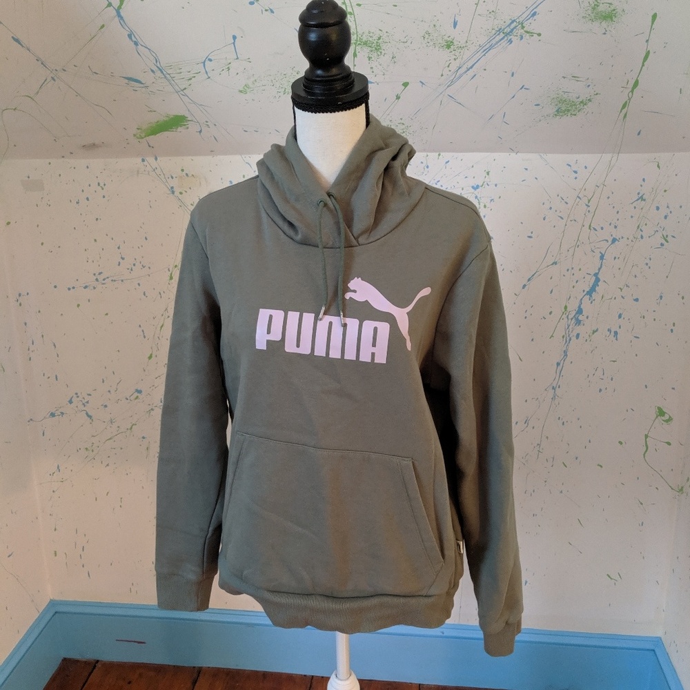 Puma sweatshirt